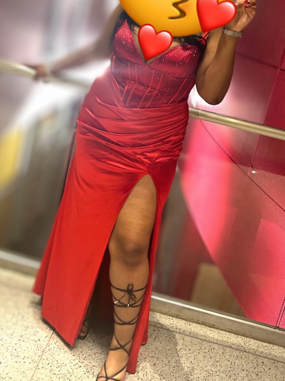 Elegant Red dress for any occasion